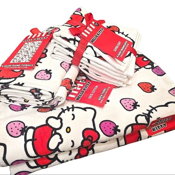 Hello Kitty Logo Strawberries Oversized Bath Towel Set - Picture 3 of 9